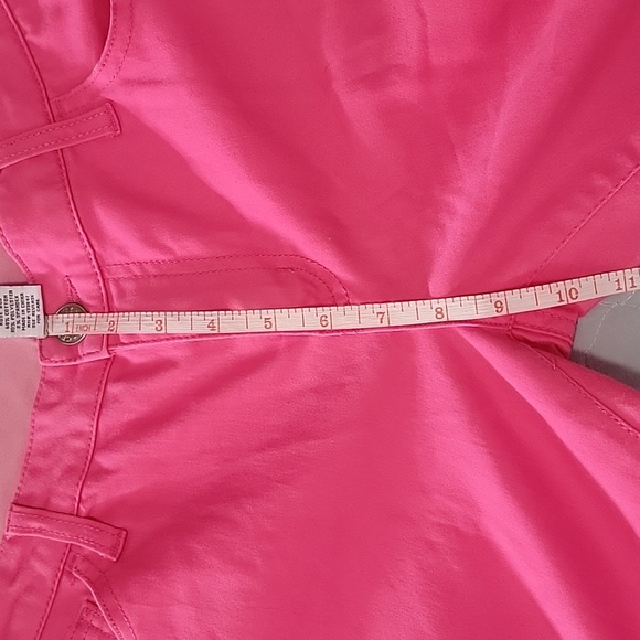 Celebridad Pink Fuchsia Rose Womens Capri Jeans. Size 15. Measures in Descriptio - Picture 10 of 12